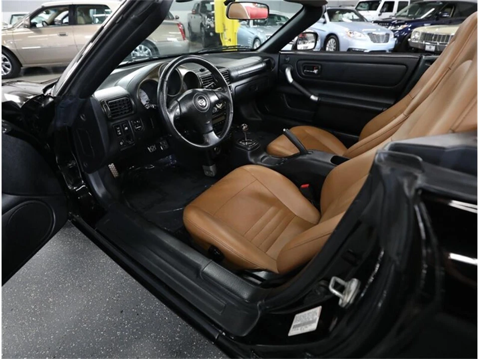 2002 Toyota MR2 Spyder/MR-S - Image 24 of 31