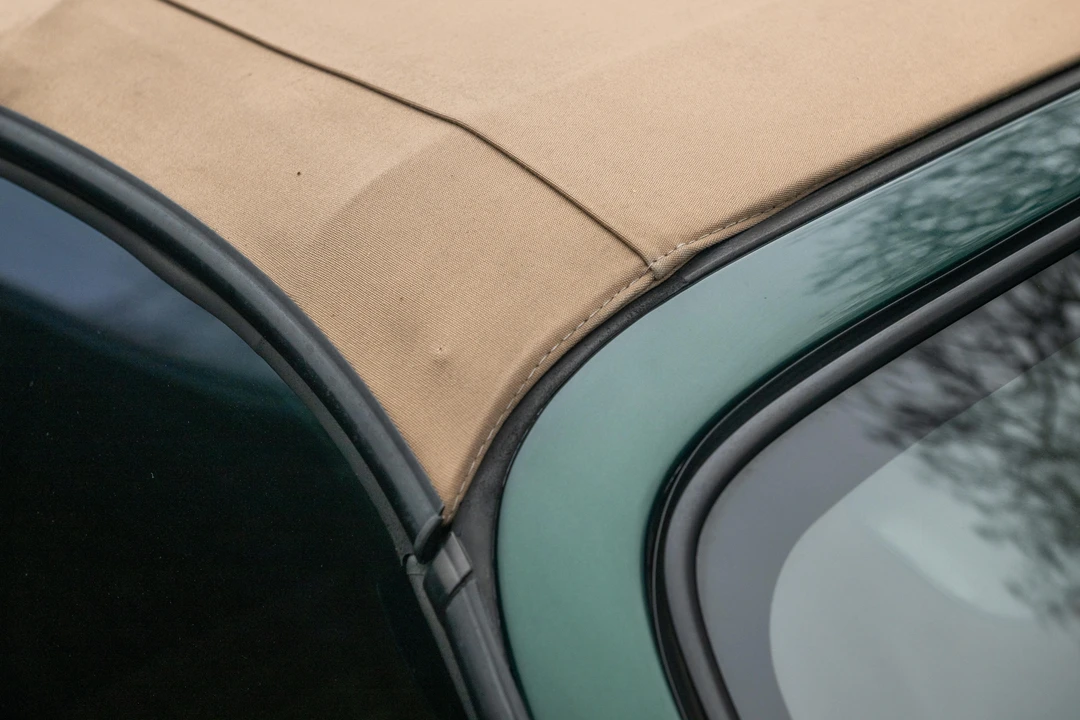 2002 Toyota MR2 Spyder/MR-S - Image 29 of 31