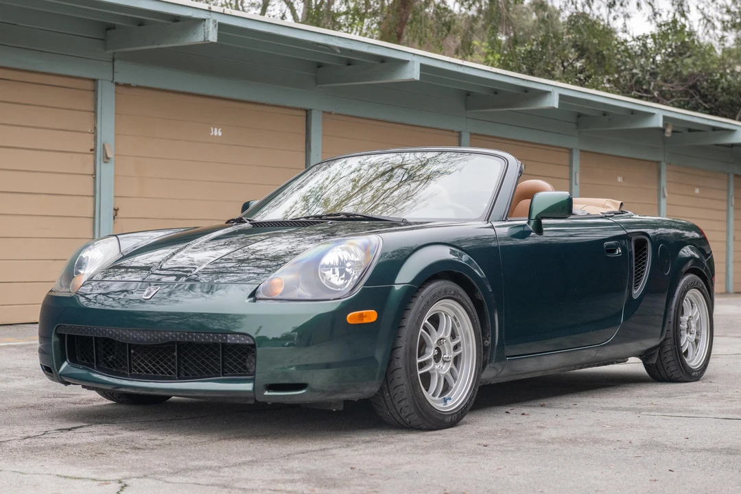 2002 Toyota MR2 Spyder/MR-S - Image 12 of 31