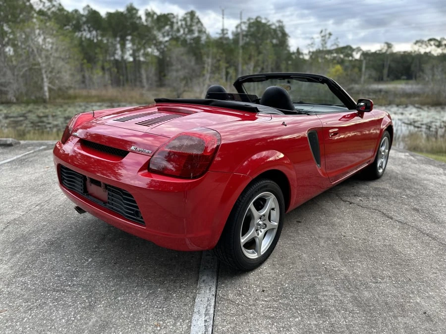 2002 Toyota MR2 Spyder/MR-S - Image 2 of 31