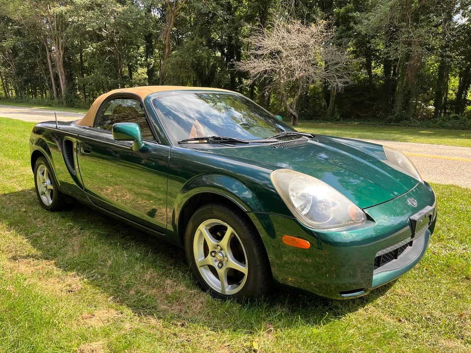 2002 Toyota MR2 Spyder/MR-S - Image 28 of 31
