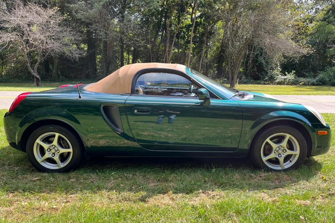 2002 Toyota MR2 Spyder/MR-S - Image 3 of 31