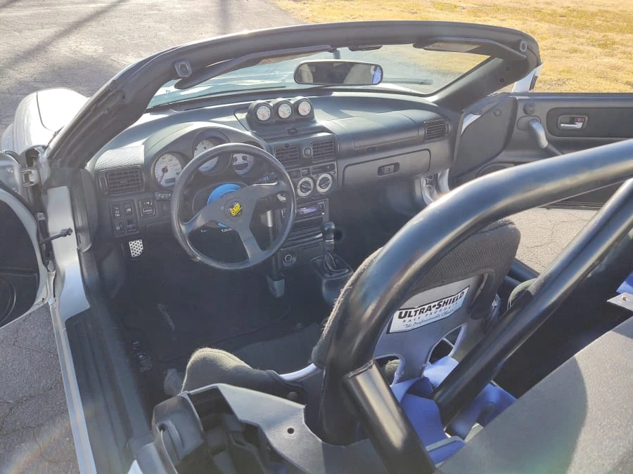 2002 Toyota MR2 Spyder/MR-S - Image 4 of 14
