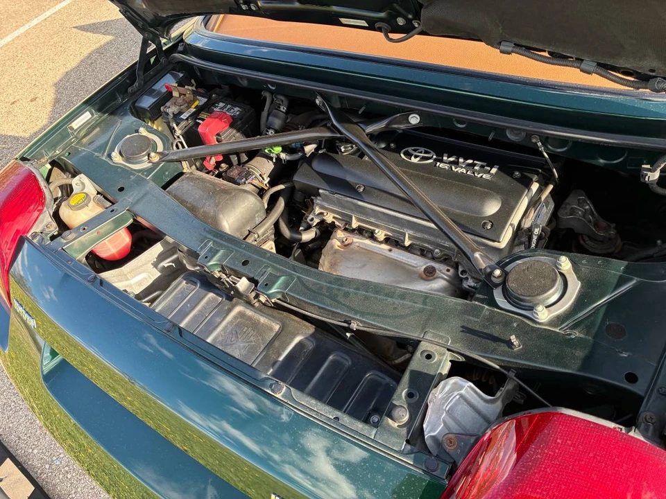 2002 Toyota MR2 Spyder/MR-S - Image 19 of 24
