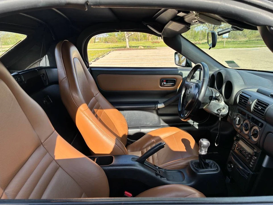 2002 Toyota MR2 Spyder/MR-S - Image 10 of 24