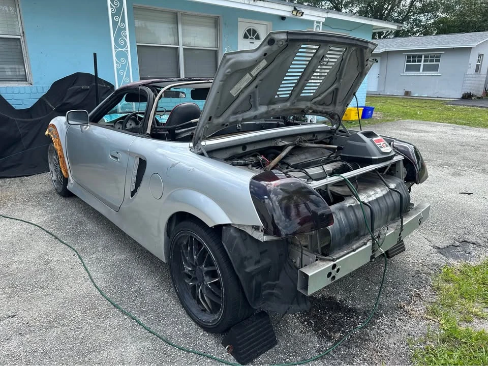 2002 Toyota MR2 Spyder/MR-S - Image 3 of 9