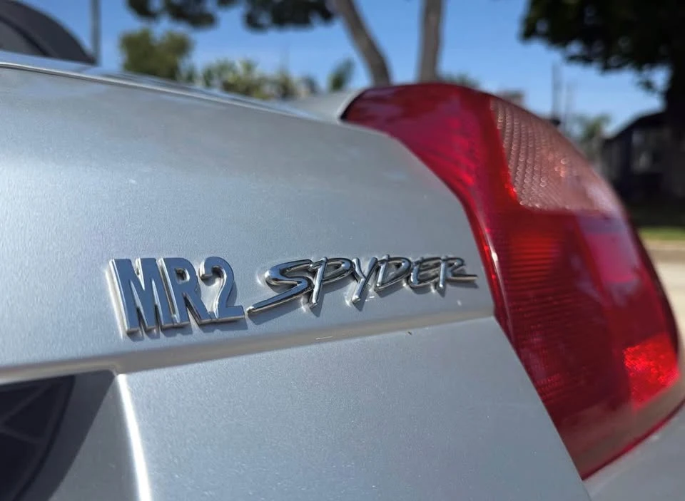 2002 Toyota MR2 Spyder/MR-S - Image 7 of 11