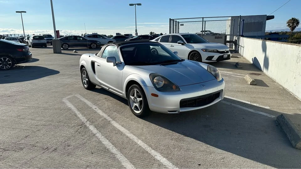 2002 Toyota MR2 Spyder/MR-S - Image 3 of 7