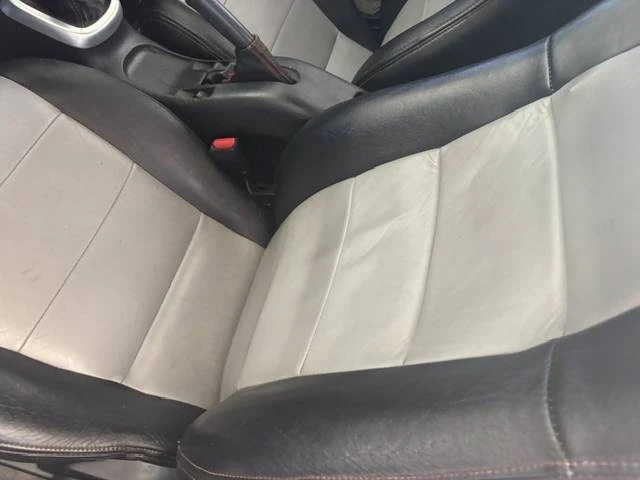 2002 Toyota MR2 Spyder/MR-S - Image 11 of 17