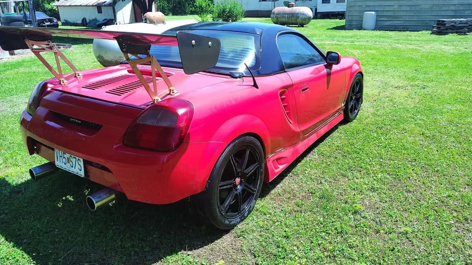 2002 Toyota MR2 Spyder/MR-S - Image 7 of 10