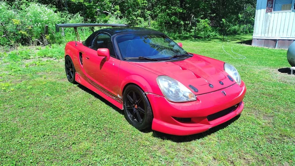2002 Toyota MR2 Spyder/MR-S - Image 2 of 10