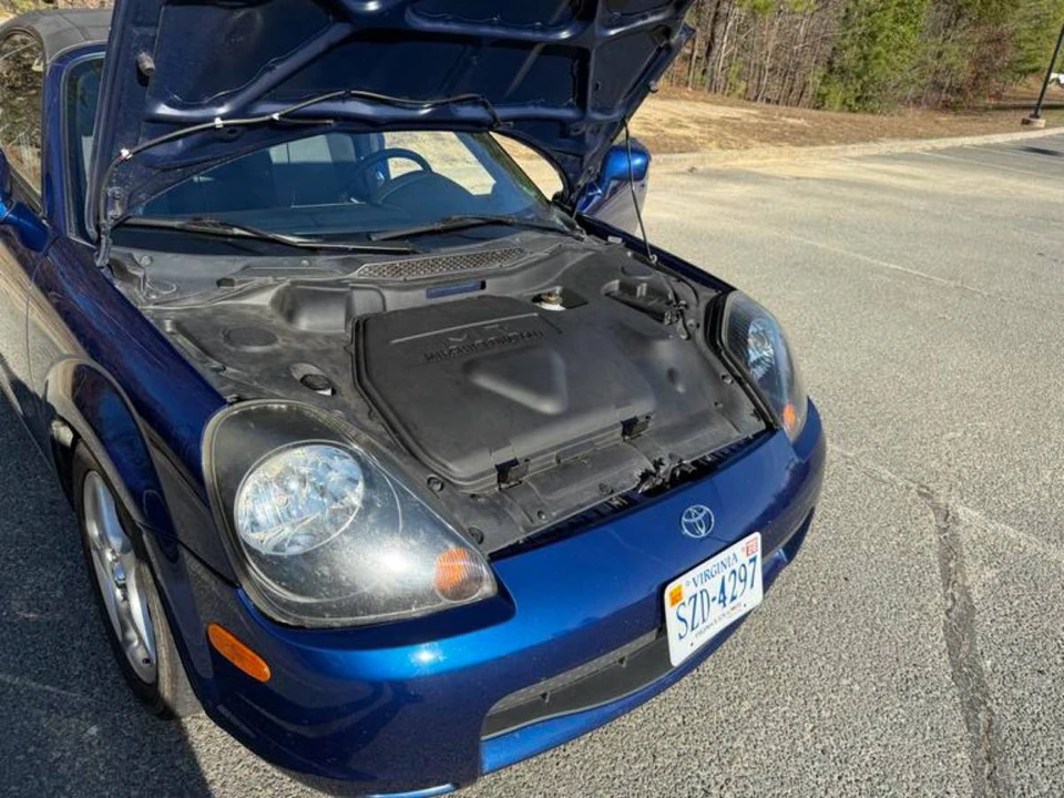 2002 Toyota MR2 Spyder/MR-S - Image 4 of 22