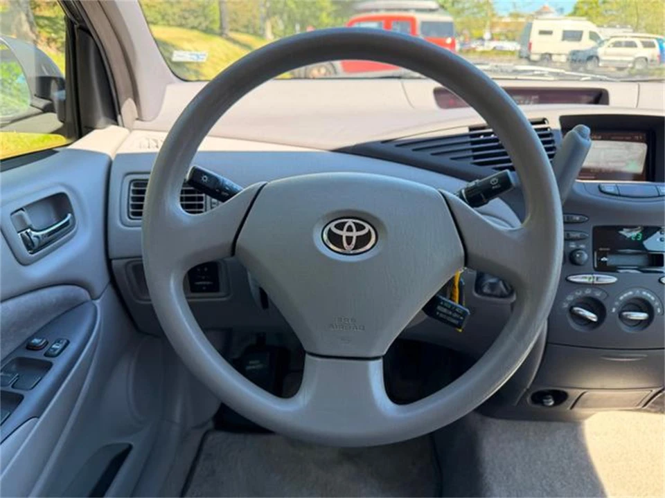 2002 Toyota Prius 1st Gen - Image 29 of 31