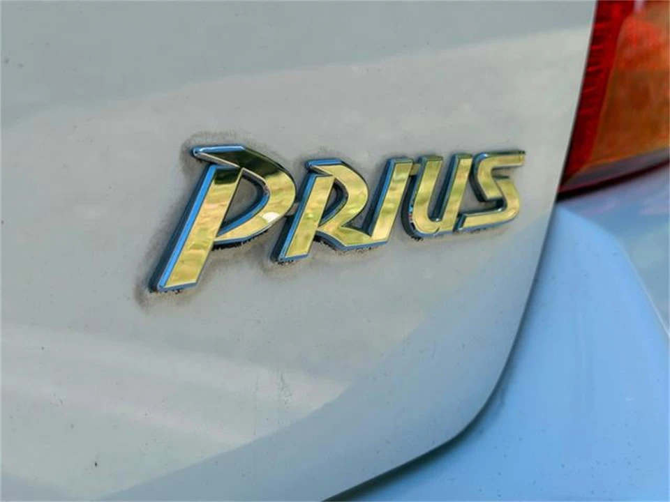 2002 Toyota Prius 1st Gen - Image 16 of 31