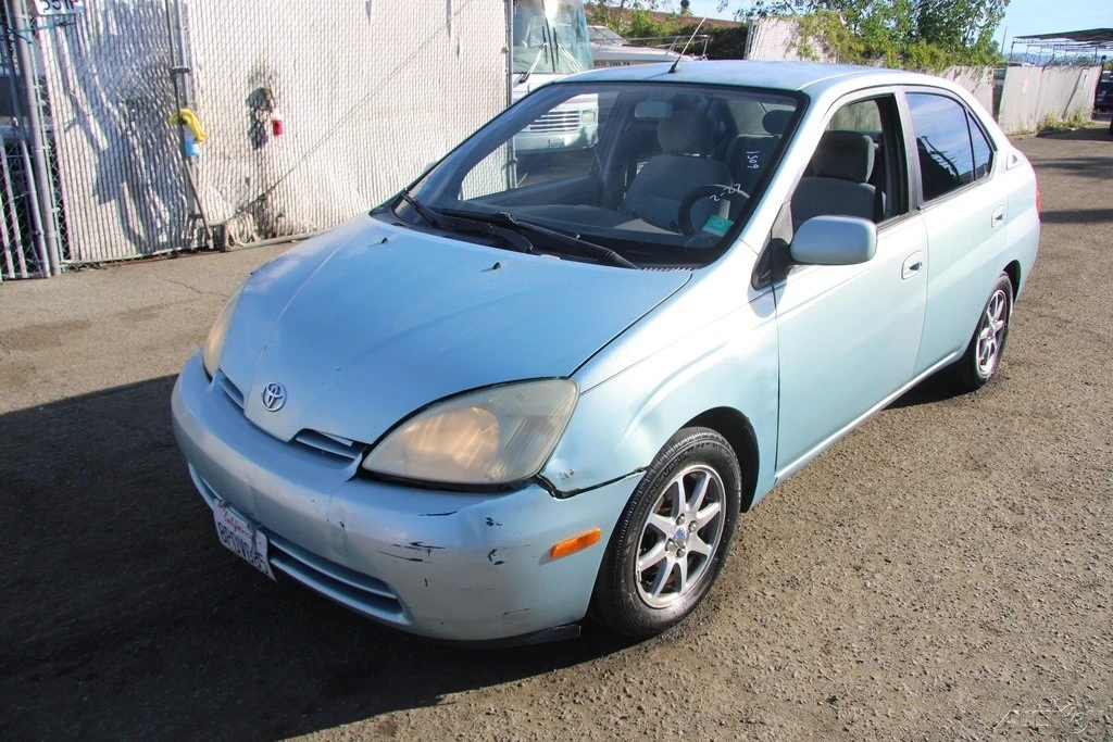 2002 Toyota Prius 1st Gen - Image 2 of 21