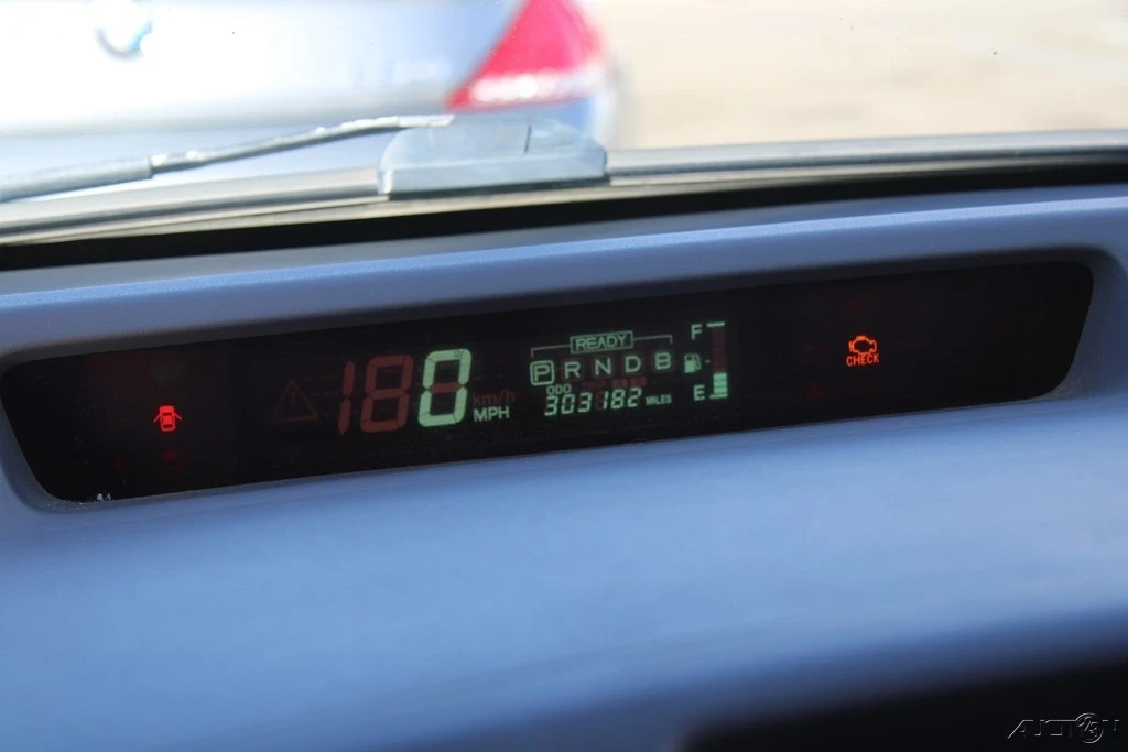 2002 Toyota Prius 1st Gen - Image 16 of 21