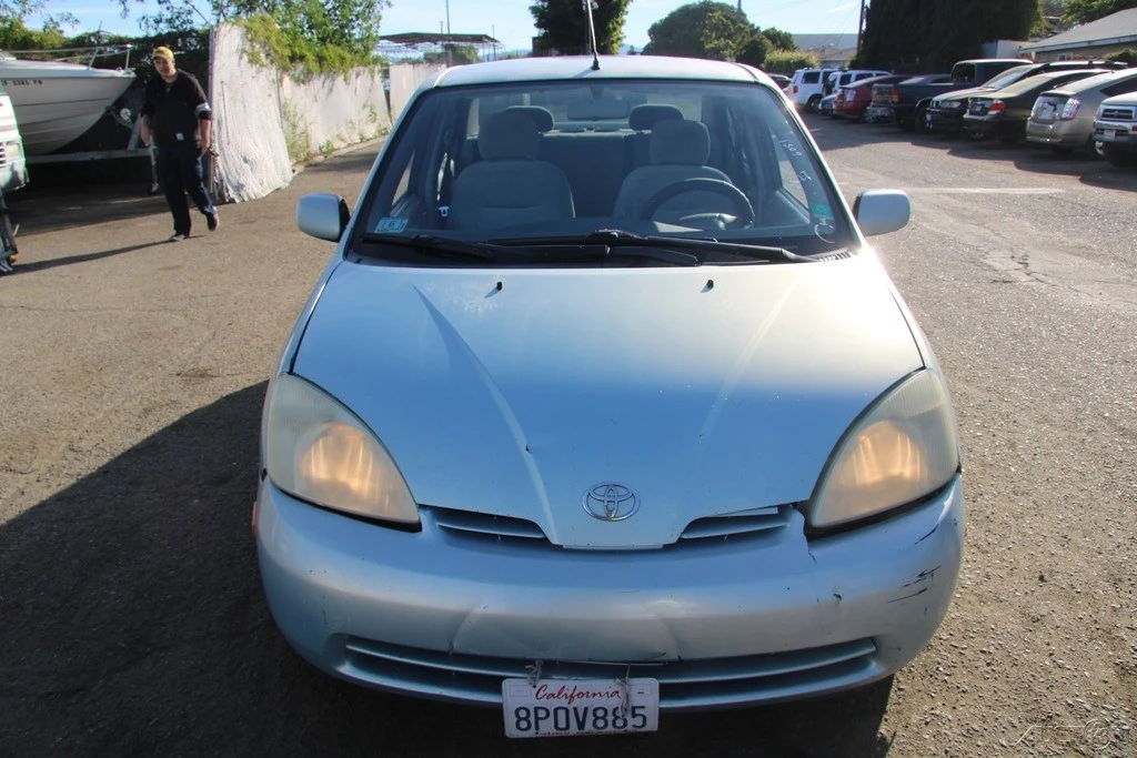 2002 Toyota Prius 1st Gen - Image 11 of 21