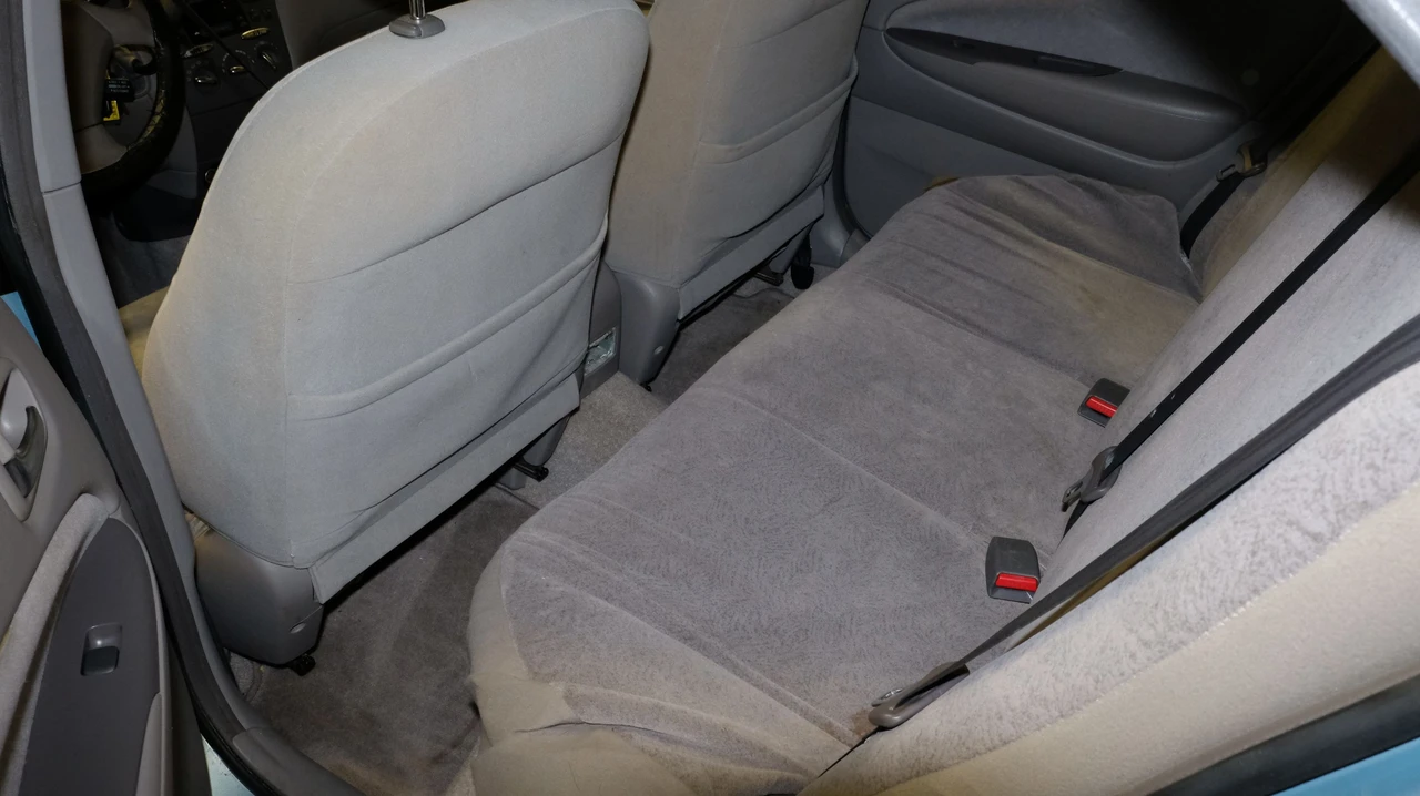 2002 Toyota Prius 1st Gen - Image 4 of 6