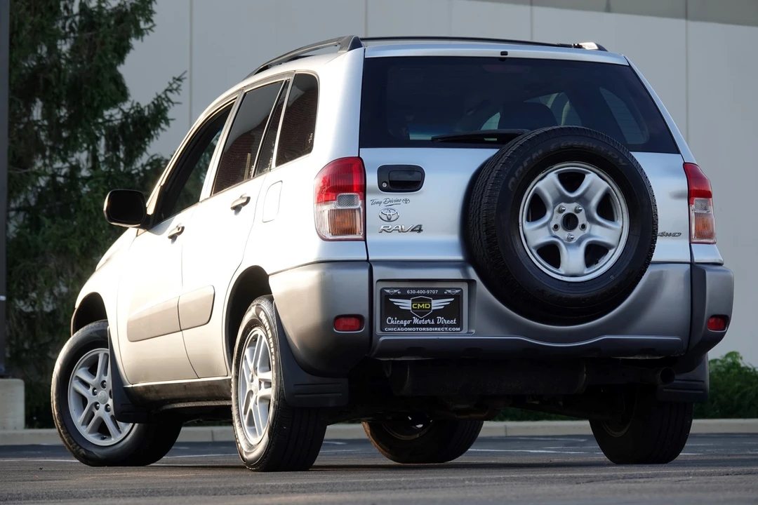 2002 Toyota RAV4 2nd Gen - Image 19 of 31