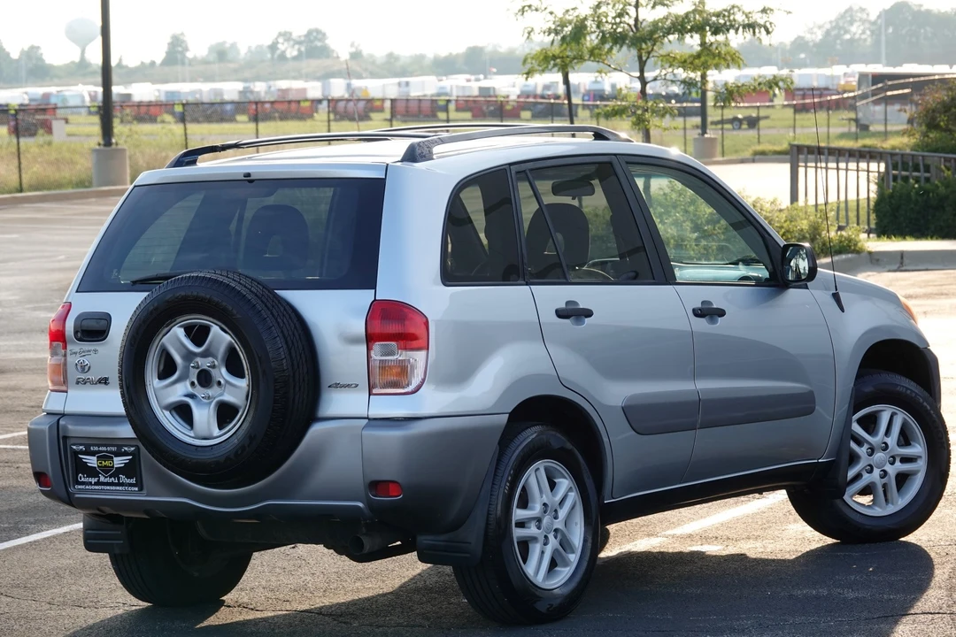 2002 Toyota RAV4 2nd Gen - Image 25 of 31