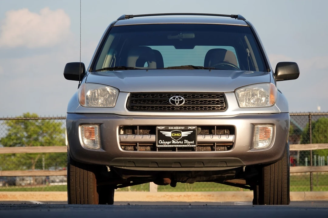 2002 Toyota RAV4 2nd Gen - Image 8 of 31