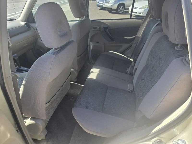 2002 Toyota RAV4 2nd Gen - Image 14 of 20