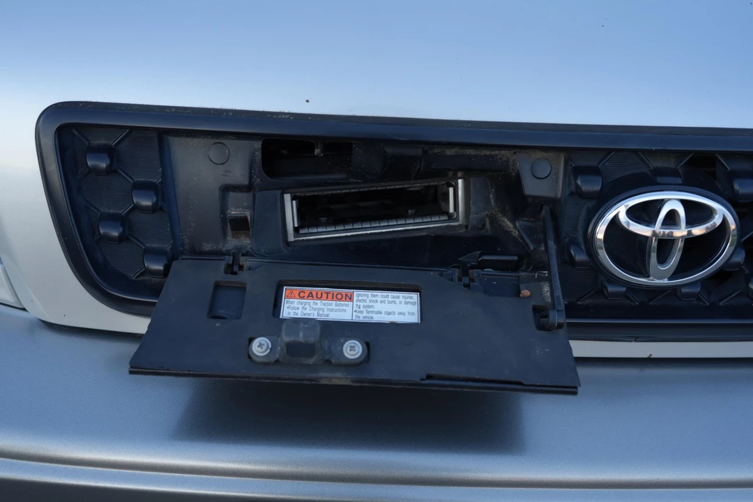 2002 Toyota RAV4 2nd Gen - Image 19 of 31