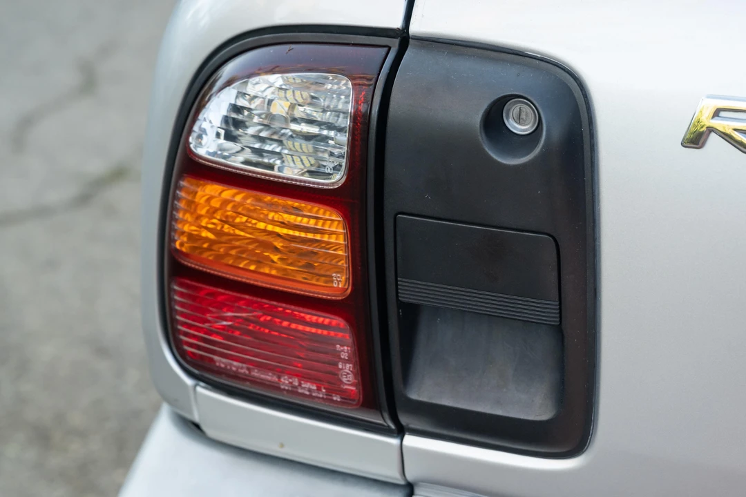 2002 Toyota RAV4 2nd Gen - Image 17 of 31