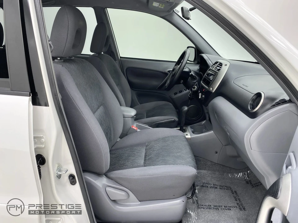 2002 Toyota RAV4 2nd Gen - Image 14 of 21