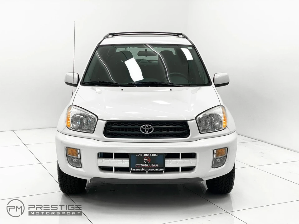 2002 Toyota RAV4 2nd Gen - Image 2 of 21