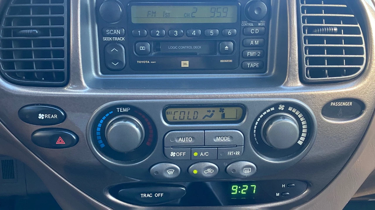 2002 Toyota Sequoia 1st Gen - Image 11 of 20
