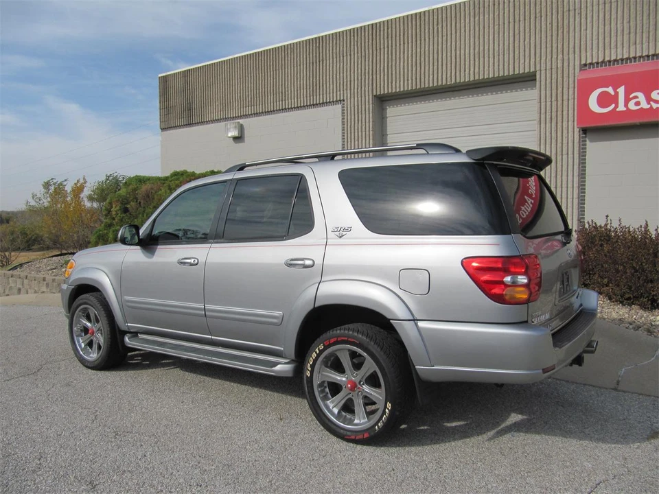 2002 Toyota Sequoia 1st Gen - Image 4 of 31