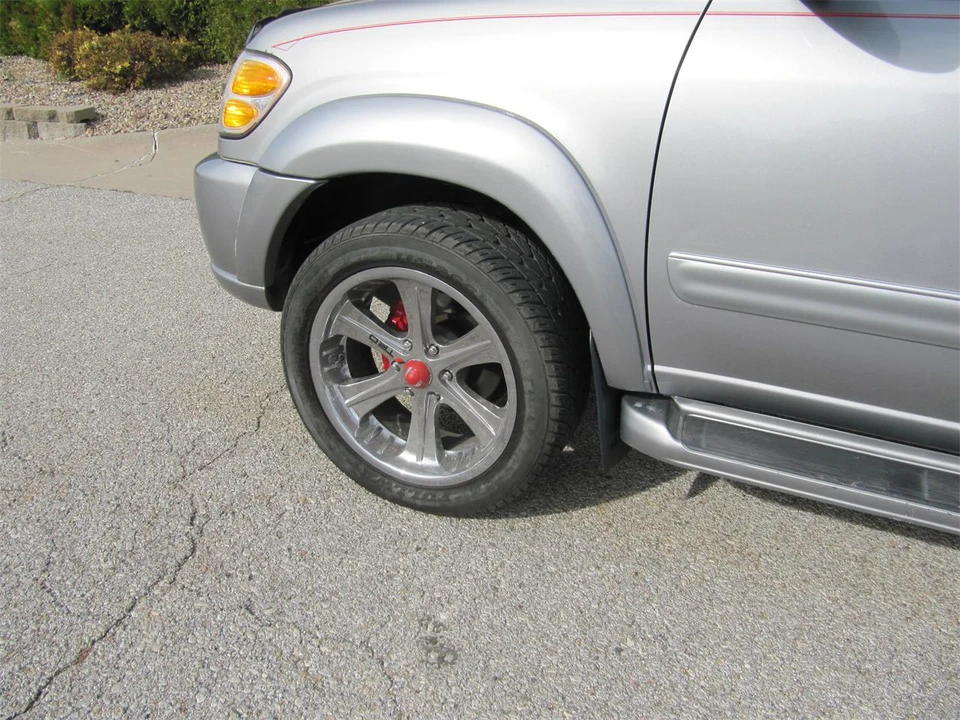 2002 Toyota Sequoia 1st Gen - Image 6 of 31