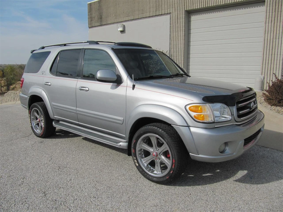 2002 Toyota Sequoia 1st Gen - Image 10 of 31