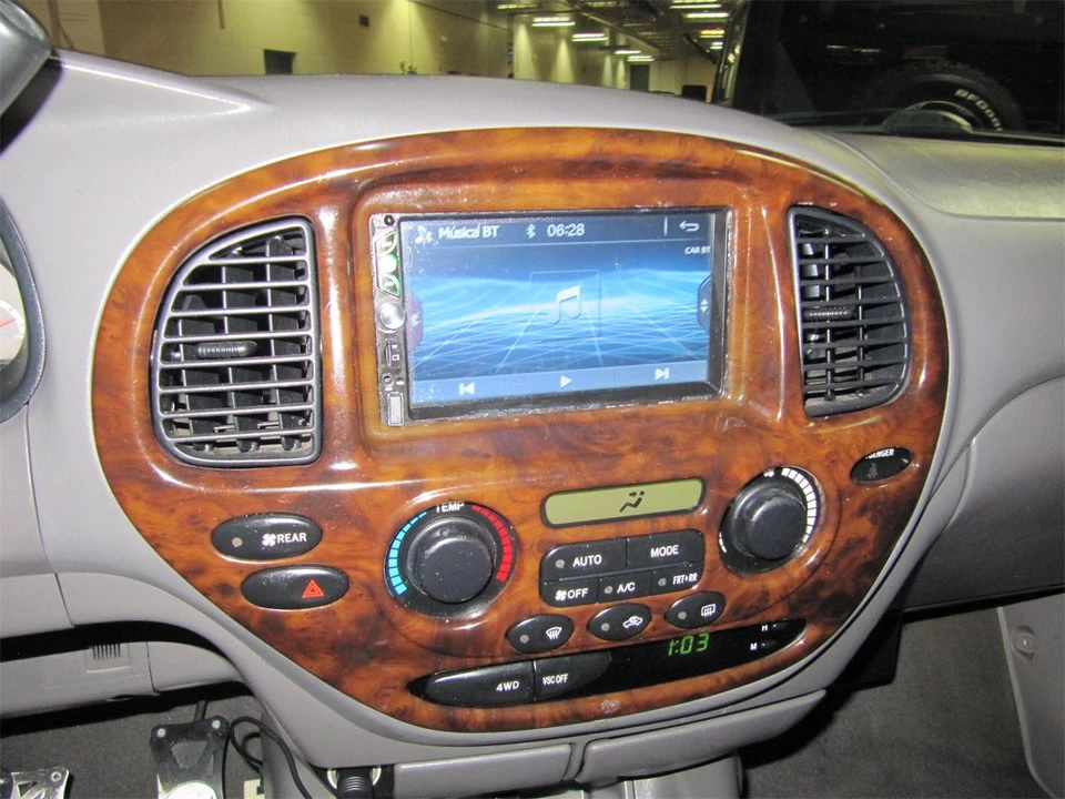 2002 Toyota Sequoia 1st Gen - Image 14 of 31