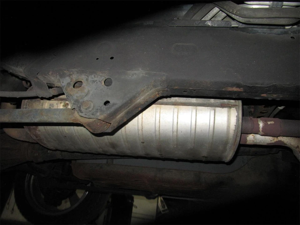 2002 Toyota Sequoia 1st Gen - Image 29 of 31