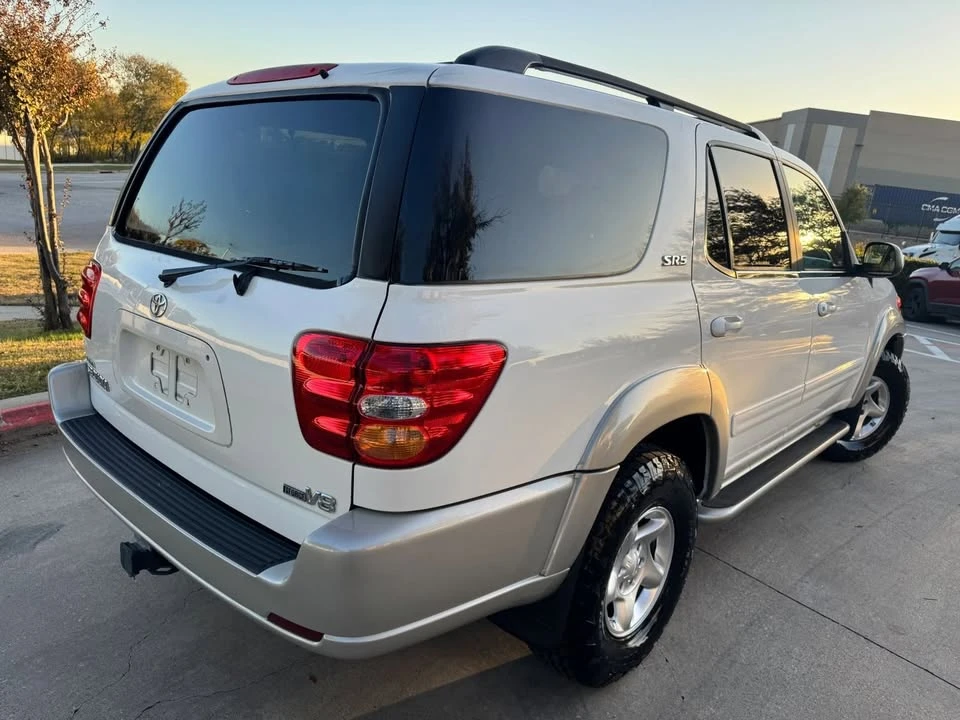 2002 Toyota Sequoia 1st Gen - Image 6 of 20