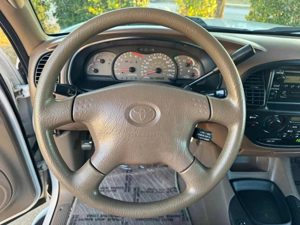 2002 Toyota Sequoia 1st Gen - Image 10 of 20
