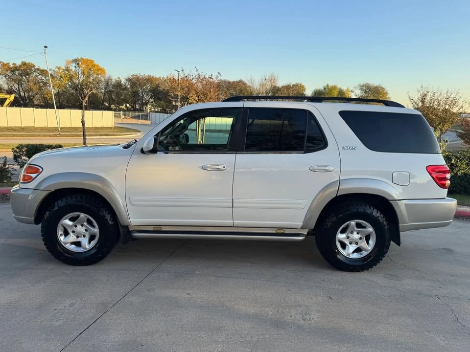 2002 Toyota Sequoia 1st Gen - Image 3 of 20