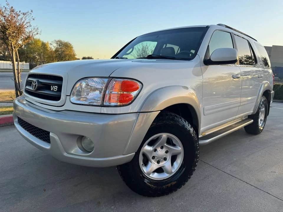 2002 Toyota Sequoia 1st Gen - Image 2 of 20