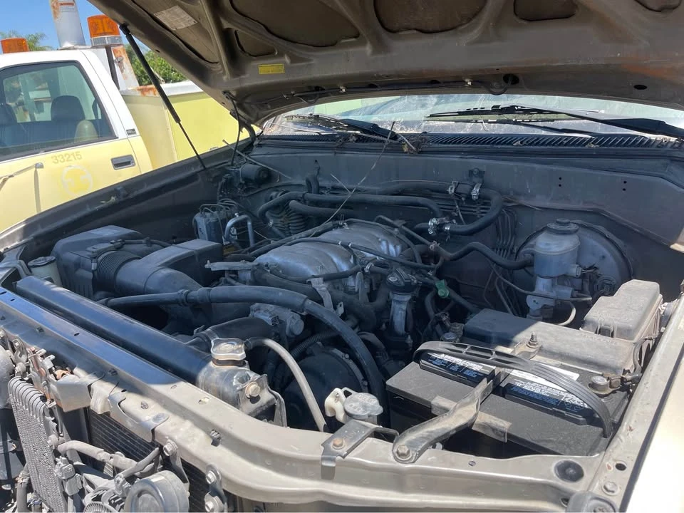 2002 Toyota Sequoia 1st Gen - Image 4 of 7