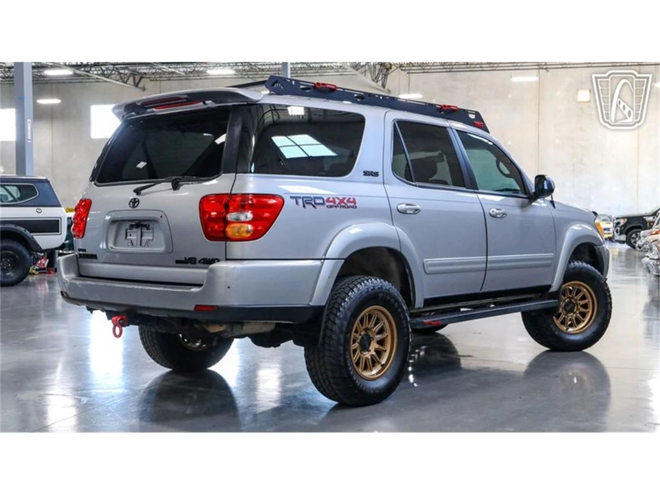 2002 Toyota Sequoia 1st Gen - Image 6 of 31