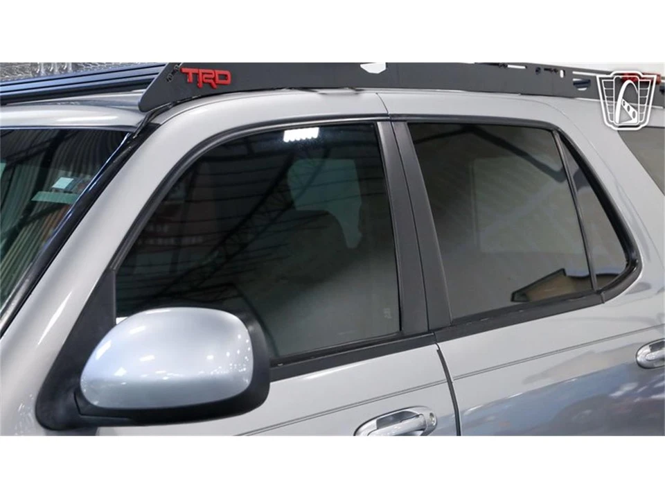 2002 Toyota Sequoia 1st Gen - Image 26 of 31