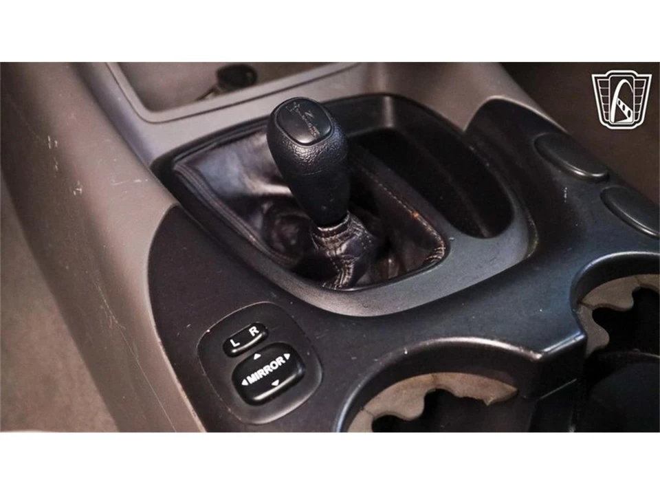 2002 Toyota Sequoia 1st Gen - Image 21 of 31