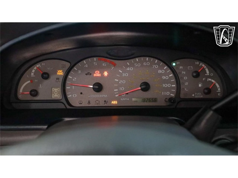2002 Toyota Sequoia 1st Gen - Image 17 of 31