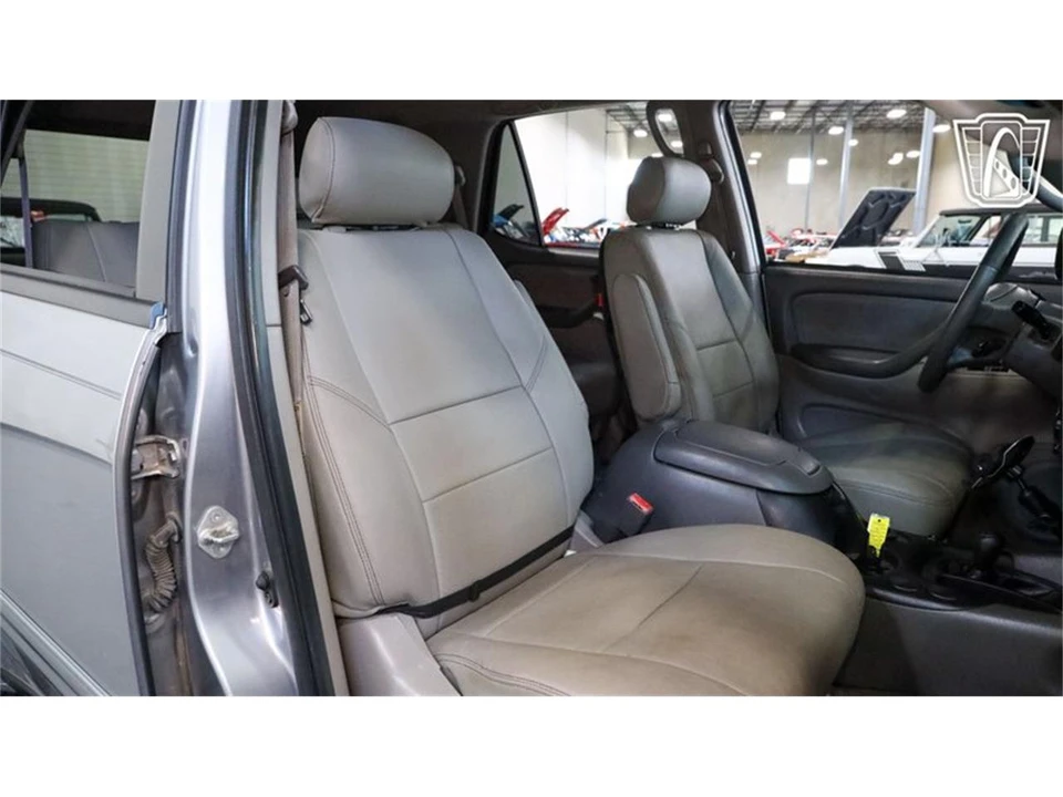 2002 Toyota Sequoia 1st Gen - Image 22 of 31