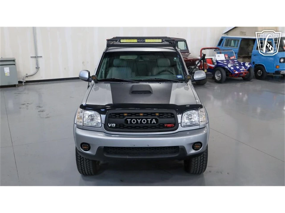 2002 Toyota Sequoia 1st Gen - Image 28 of 31