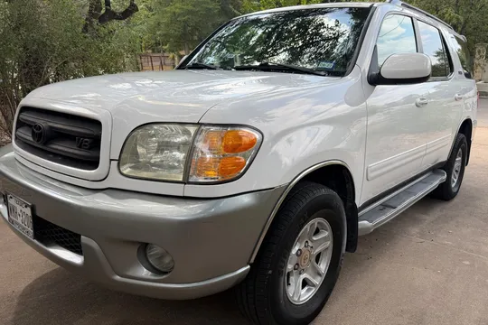 2002 Toyota Sequoia SR5