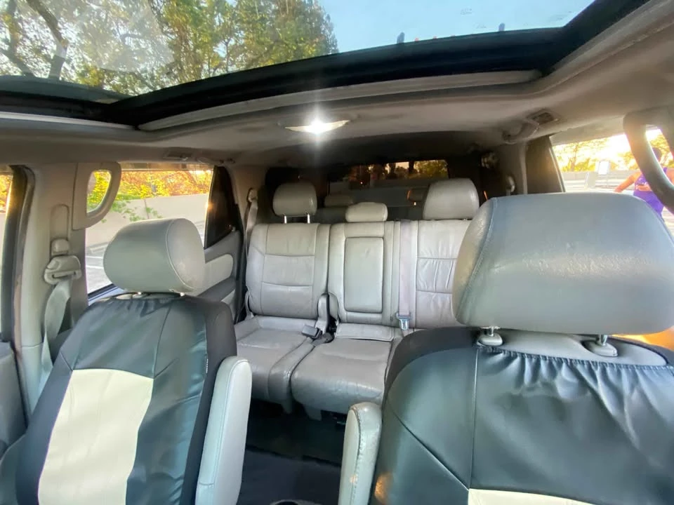 2002 Toyota Sequoia 1st Gen - Image 11 of 12