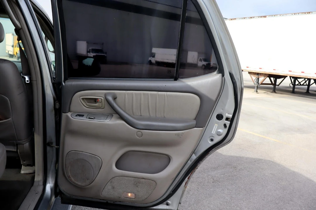 2002 Toyota Sequoia 1st Gen - Image 16 of 21